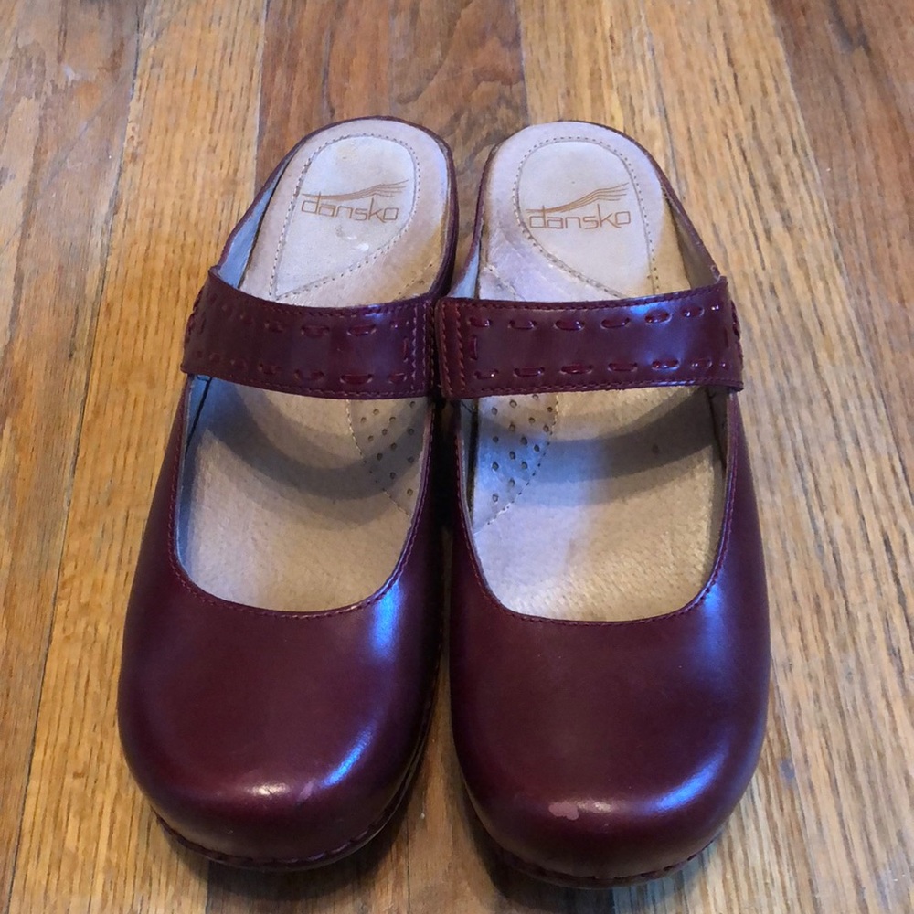 Dansko red mule